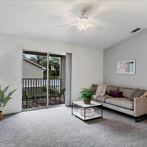 Viagem Modern 1br With Balcony Pool And Gym Bradenton